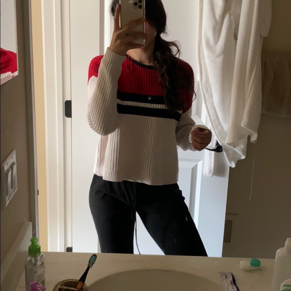 Pacsun Sweater